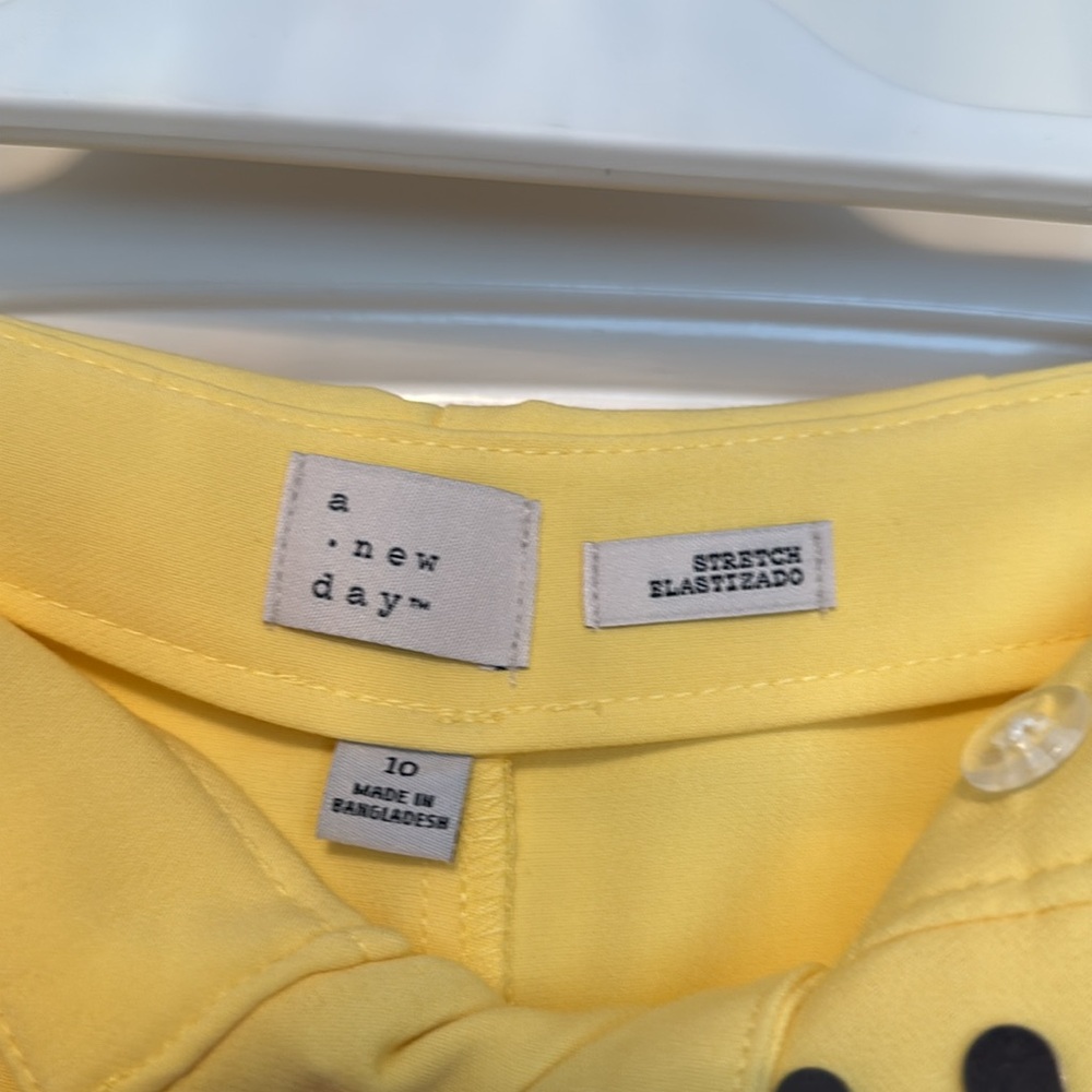 a new day Yellow Women's Bermudas - Picture 3 of 3